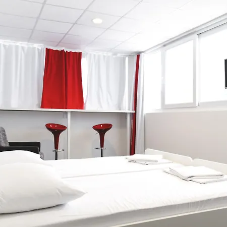 Design 101 Dalmatinac *