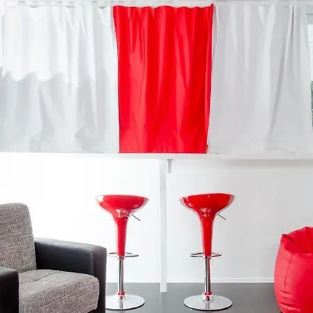 Design 101 Dalmatinac سبليت