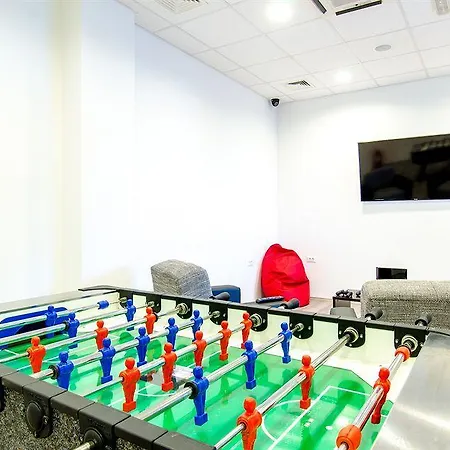 Design 101 Dalmatinac بيت شباب