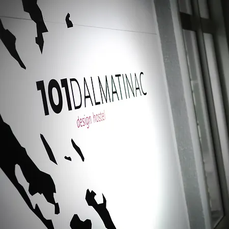 Design 101 Dalmatinac *
