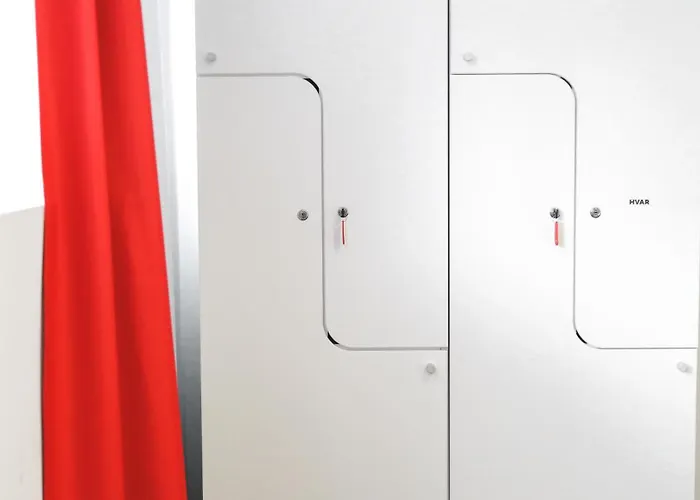 Design 101 Dalmatinac *